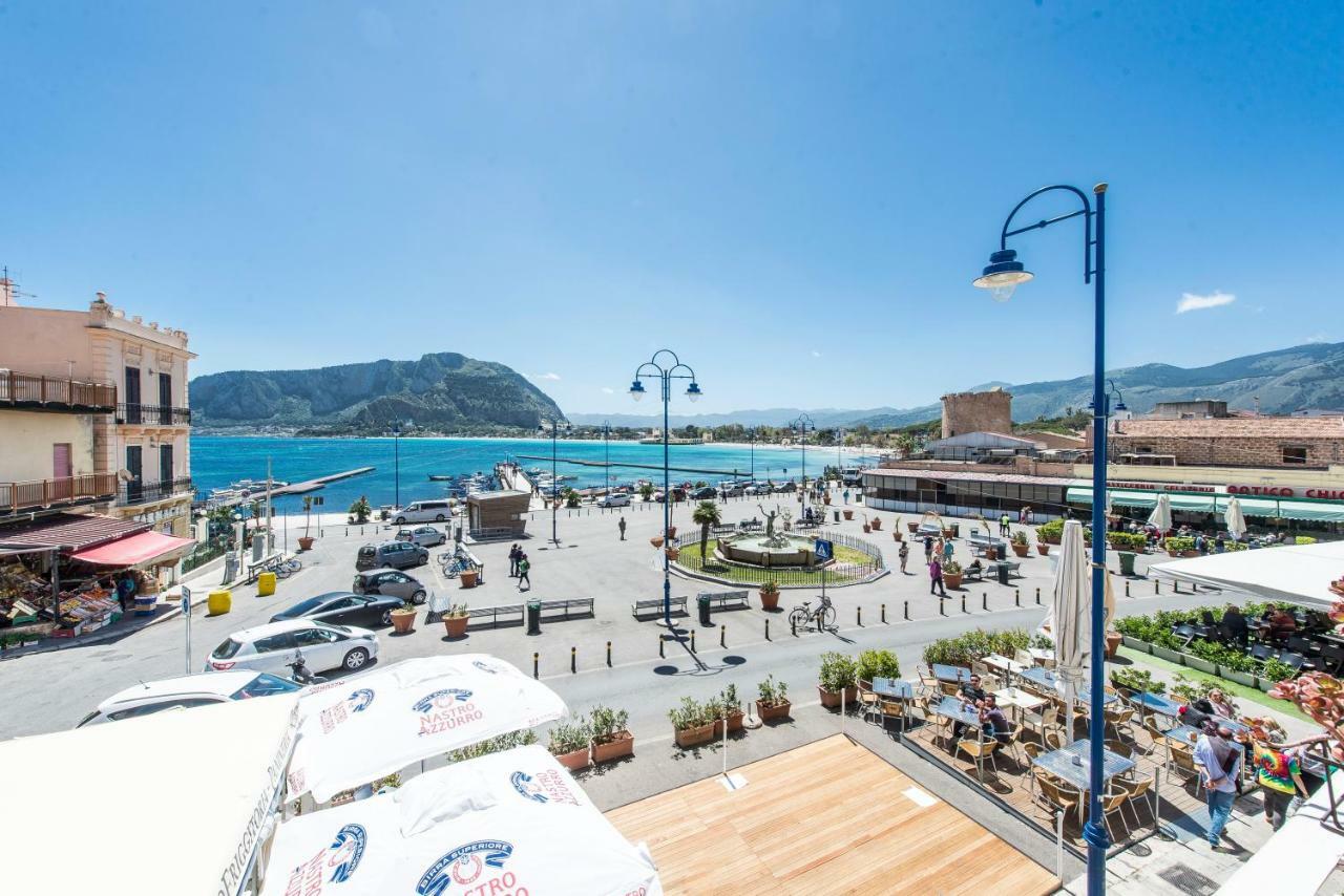 Casetta Vista Mare In Piazza A Mondello パレルモ エクステリア 写真